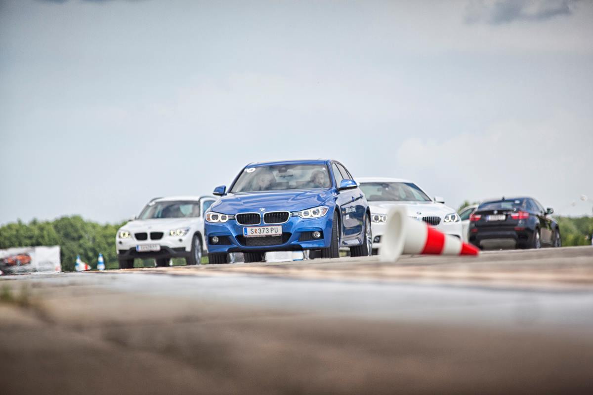 1008203_551935114843153_1954319642_o